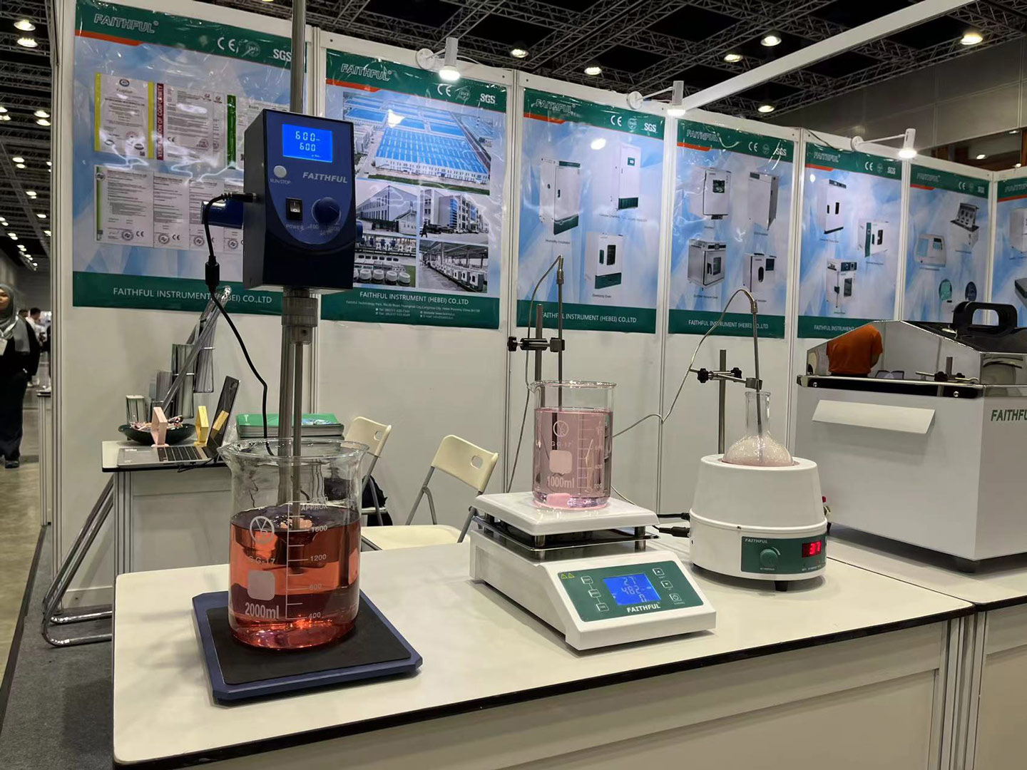 Верующий-эксгибирование-2023-lab-asia- (4)